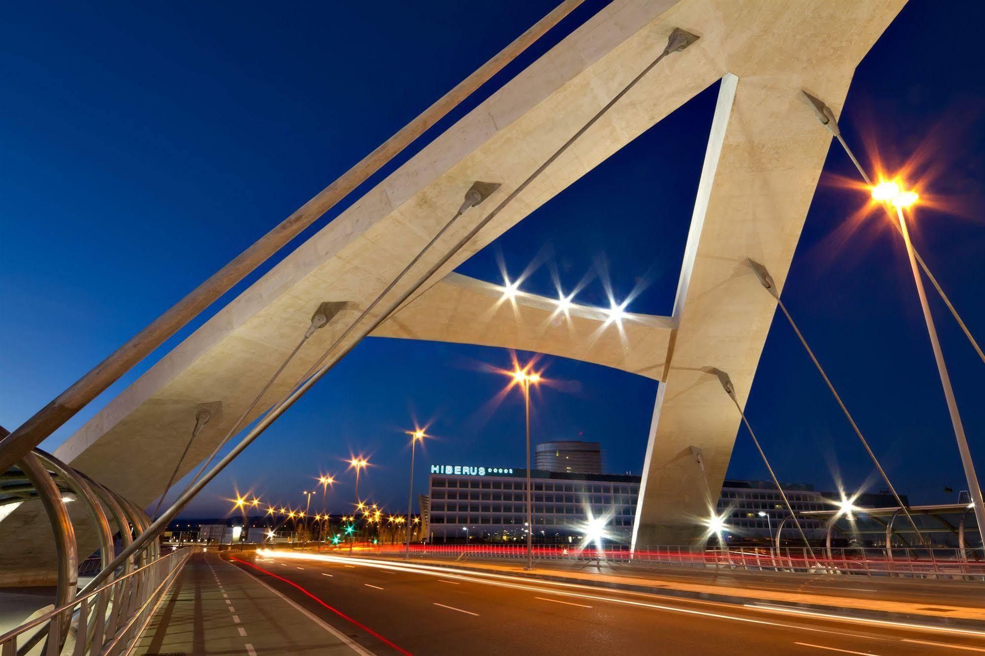 Hotel Hiberus Zaragoza Rom bilde